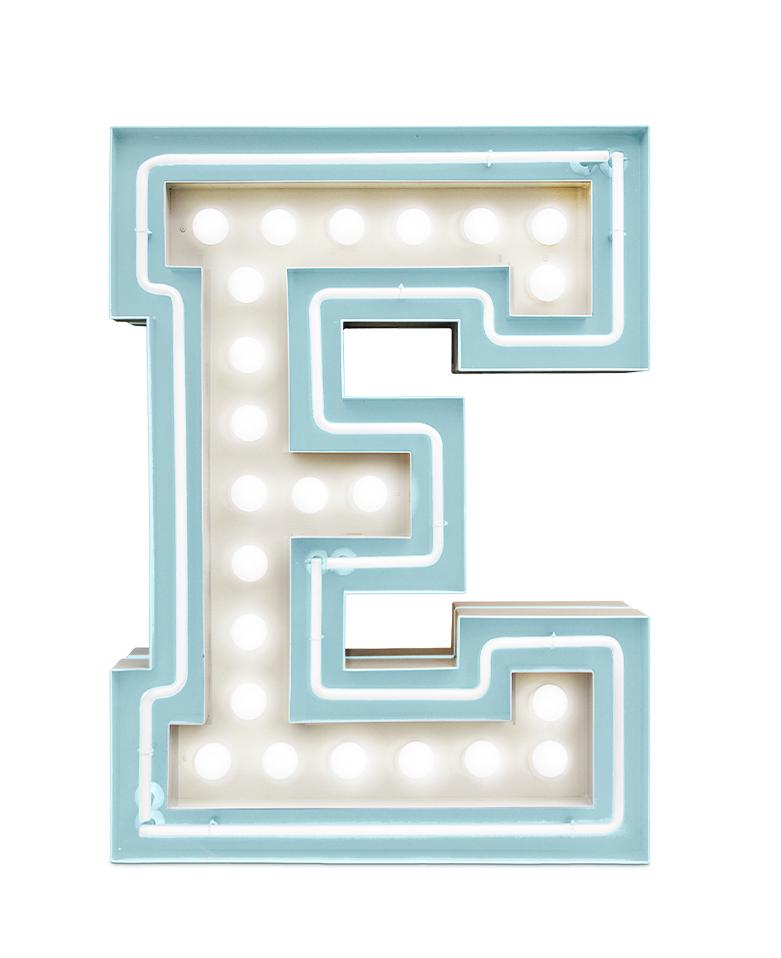 Светильник Enchanting Letter E