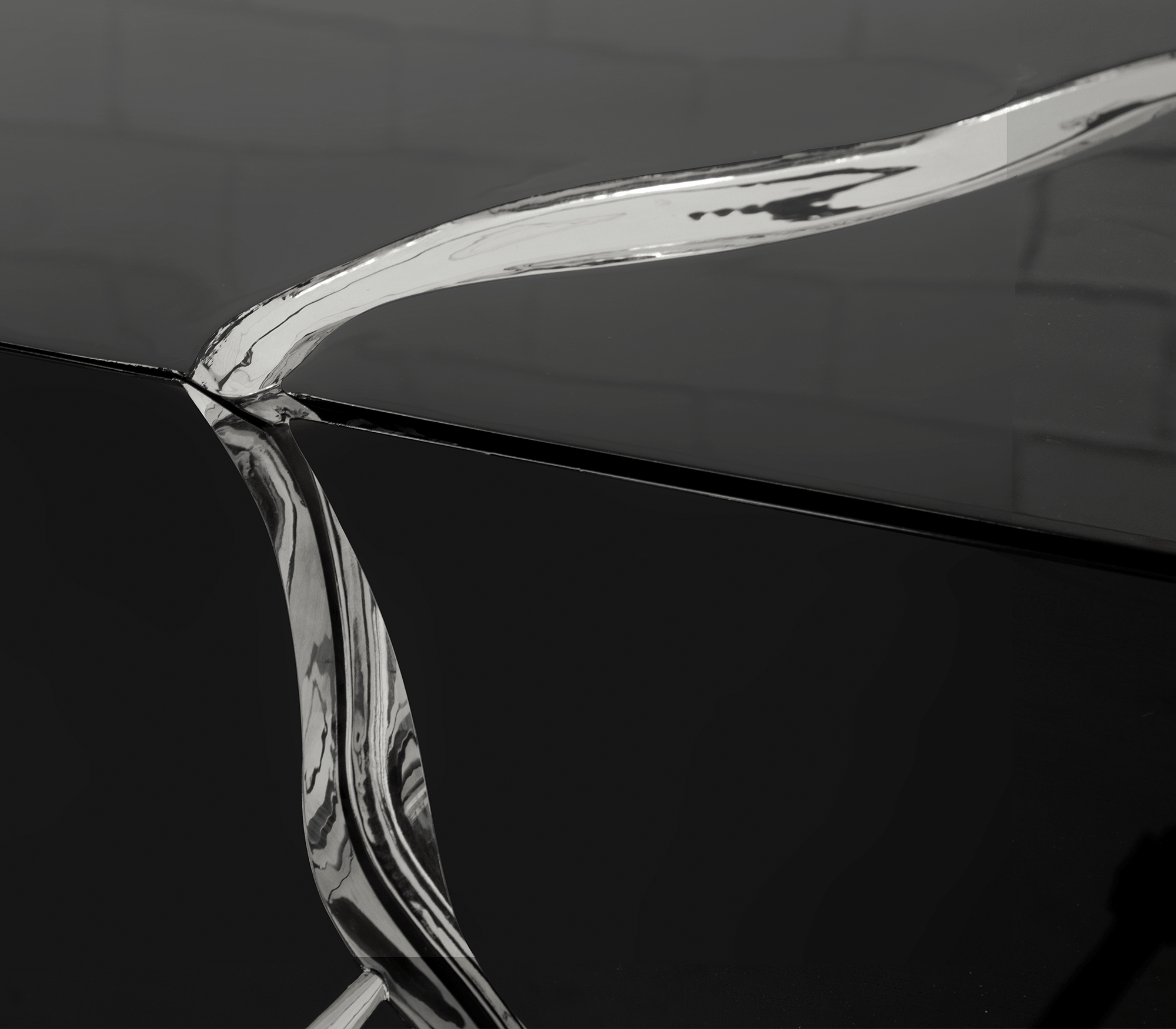 Тумба Fissure Silver & Black