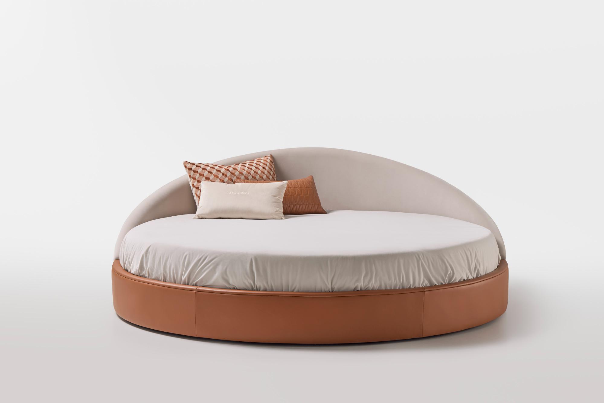 Круглая кожаная кровать Arco