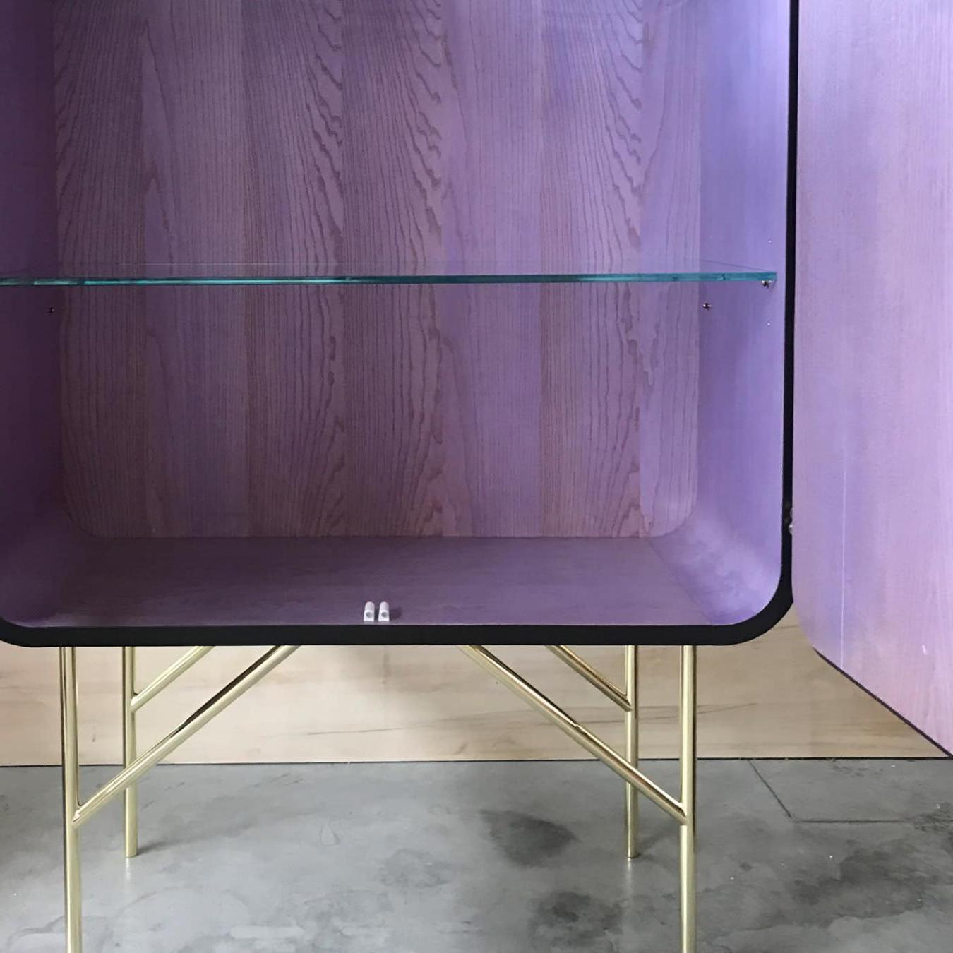 Дизайнерська дерев’яна шафа преміум-класу