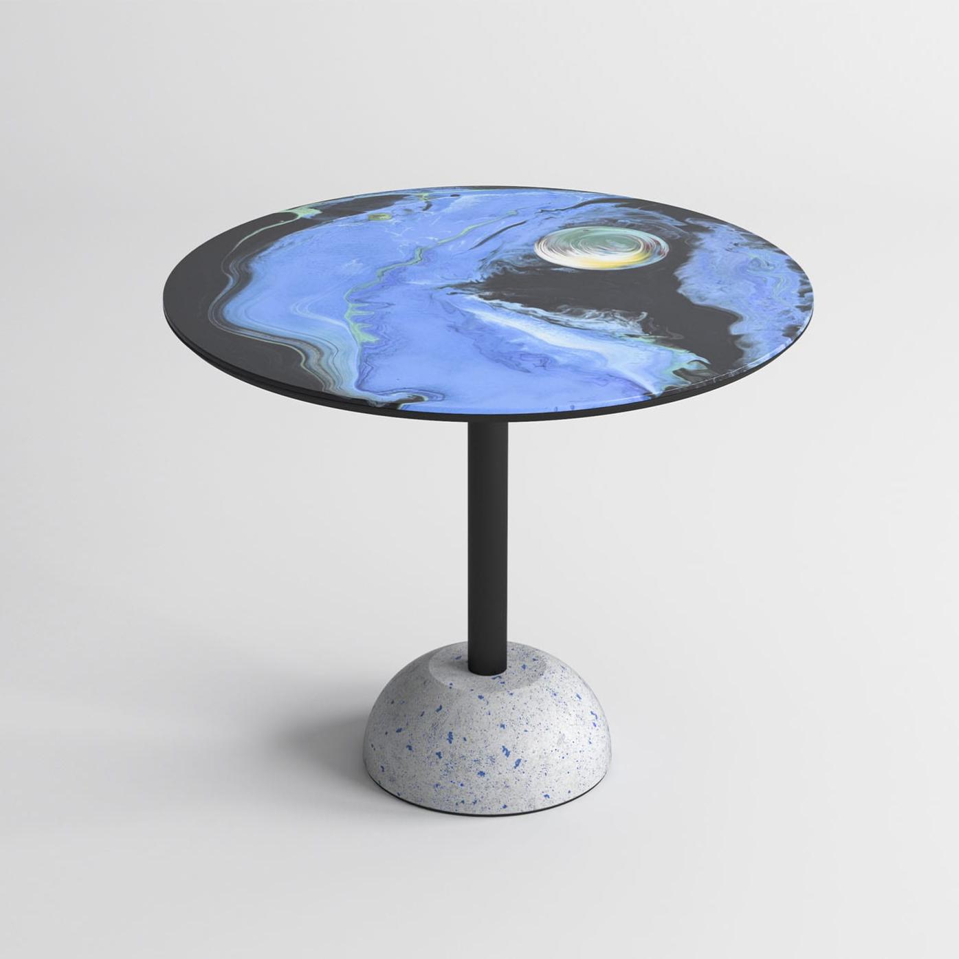 Приставной столик Astraliti