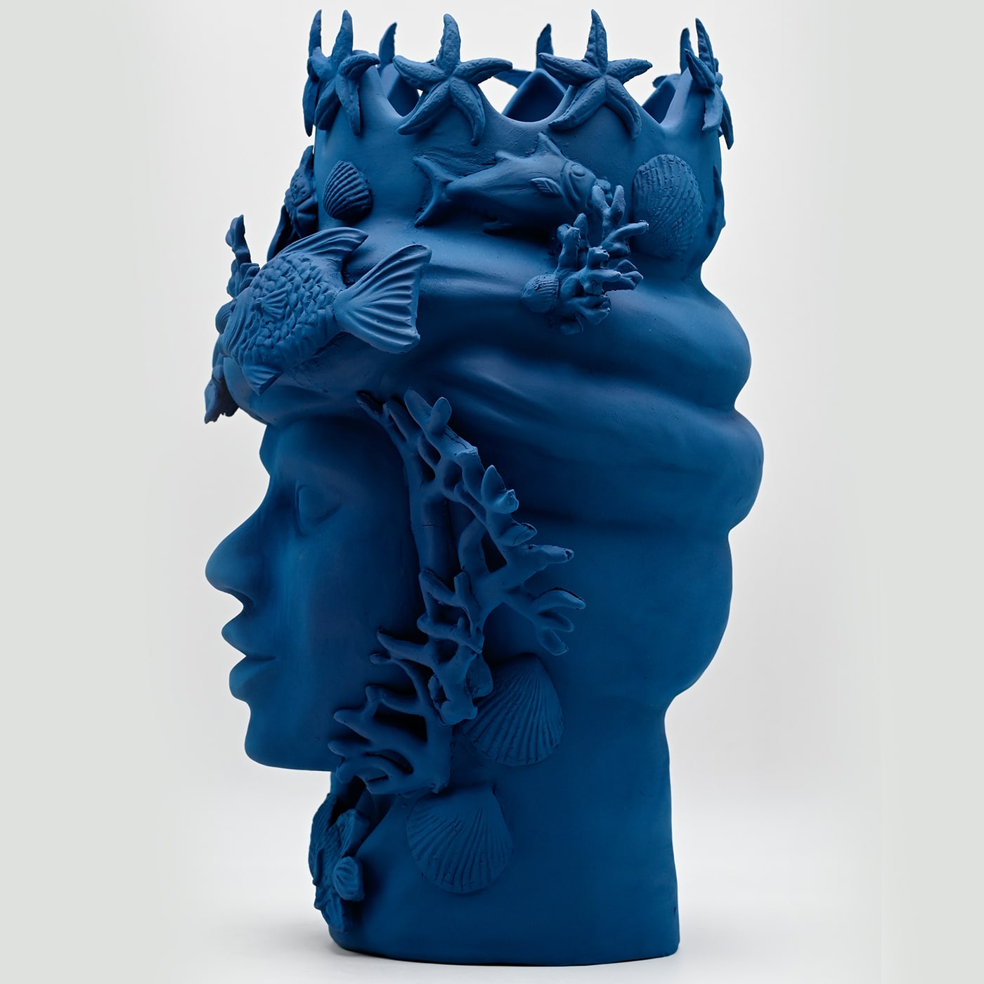 Королівська синя скульптура Moor's Head