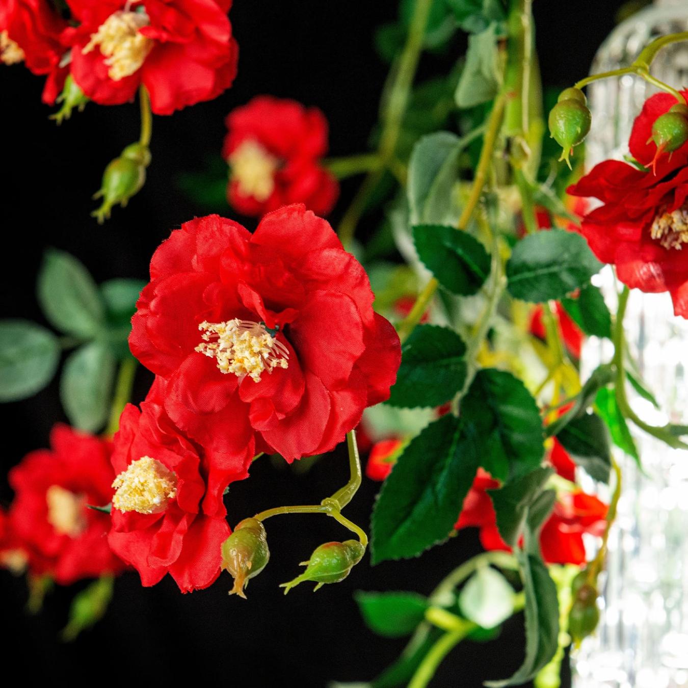 Большая люстра Wil Red Roses