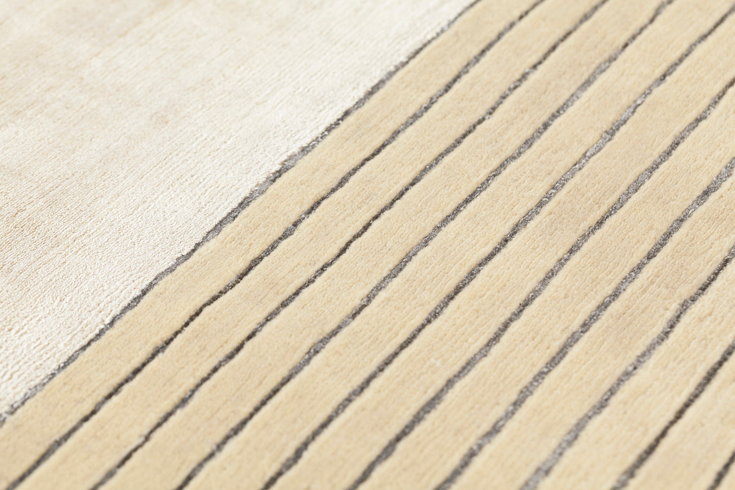 Ковер узелковый ручной работы Beige Striped