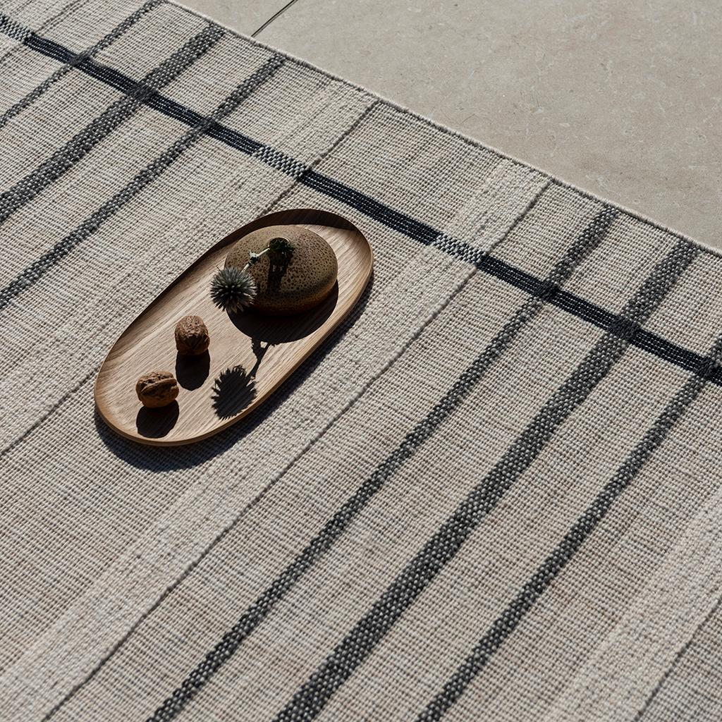 Килим вуличний Zona Charcoal Line 497605 | Розмір: 200 x 280 см