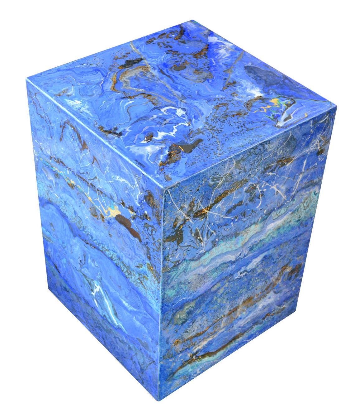 Приставной столик Ultramarine Blue