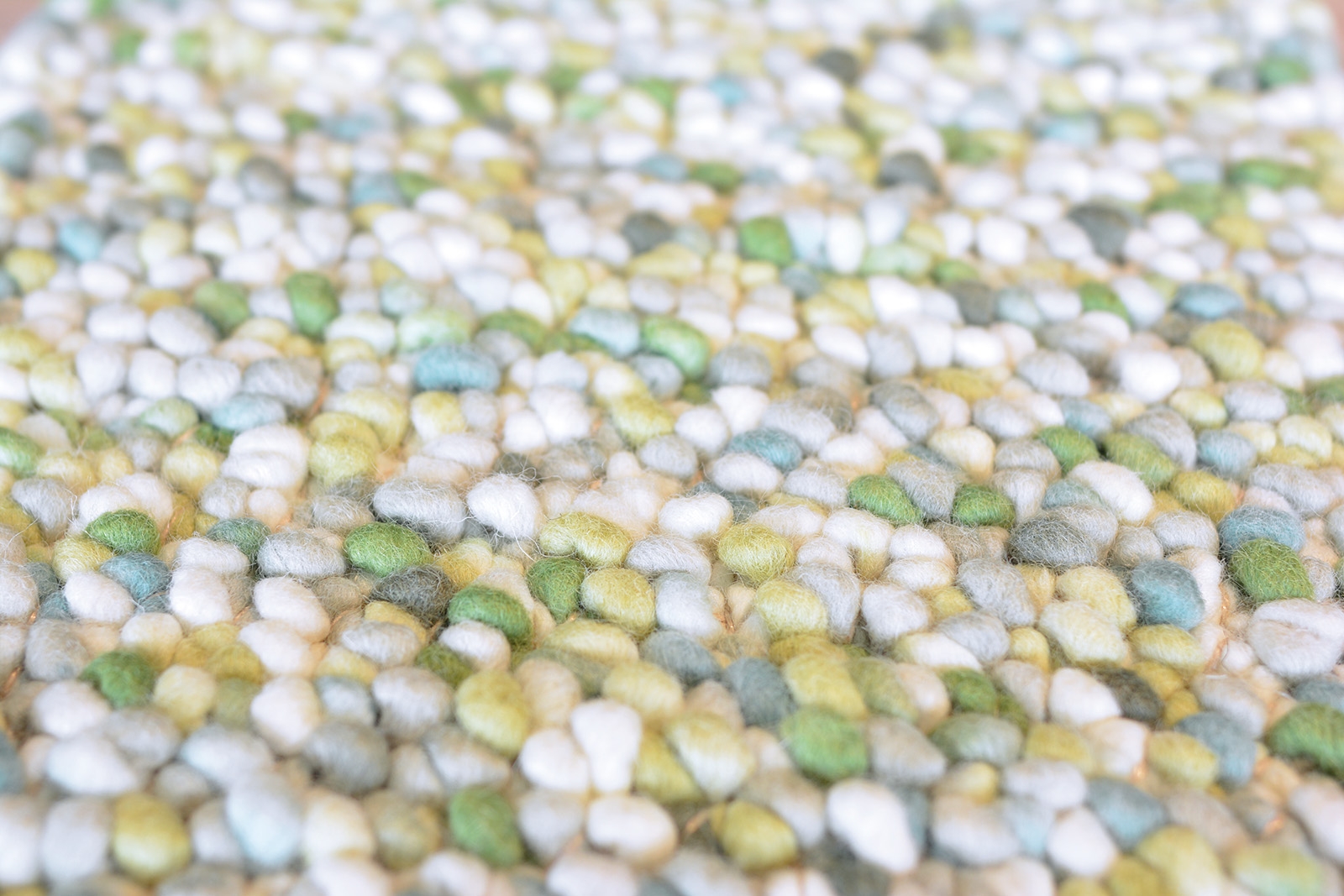 Шерстяний тканий килим Pebble Fresh Green | Розмір: 140 x 200 см