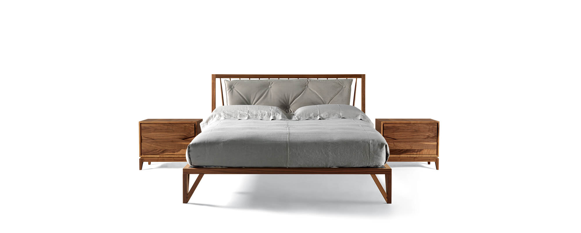 Розкішне ліжко Leggiadro | Оздоблення: Natural solid walnut
