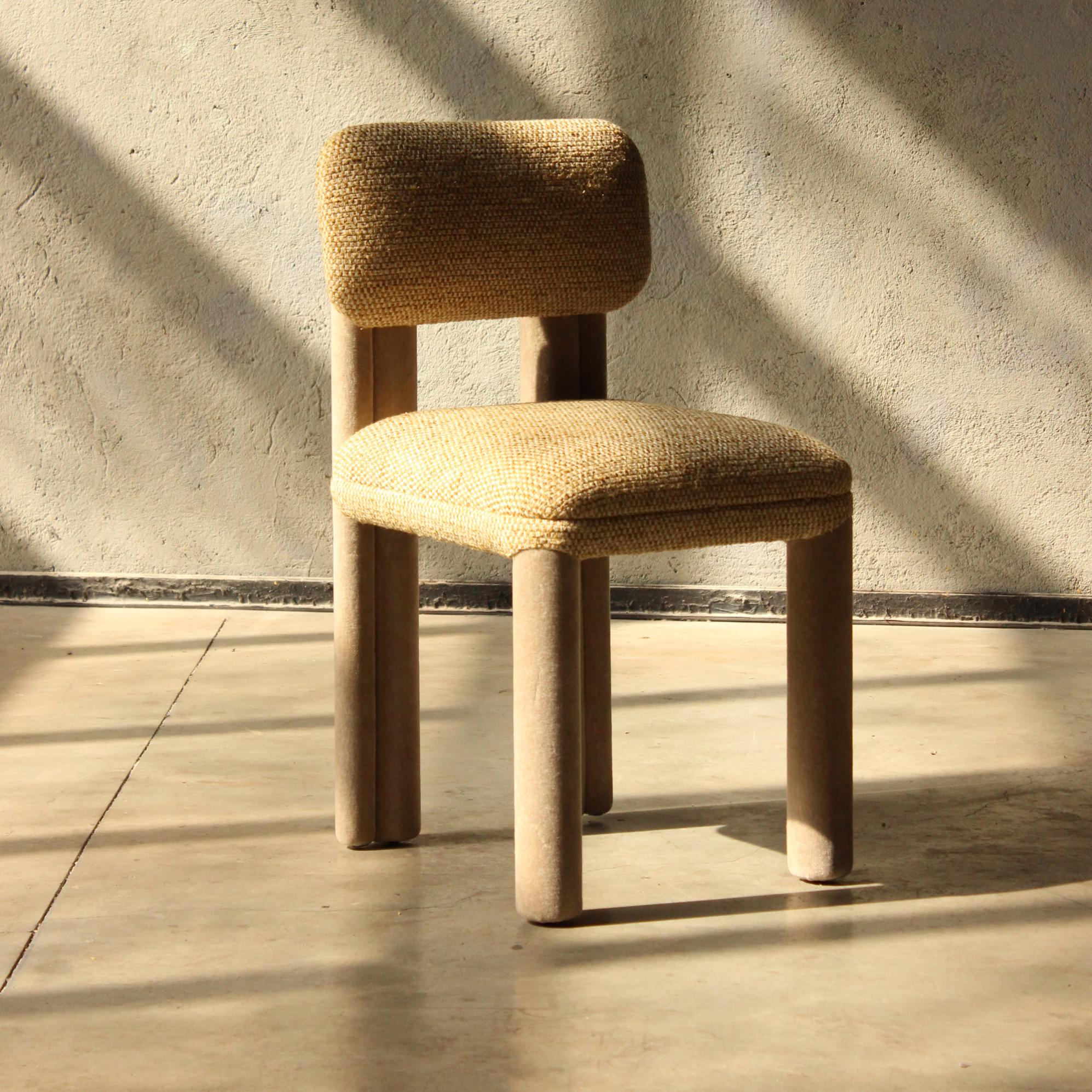 Стілець Camelia