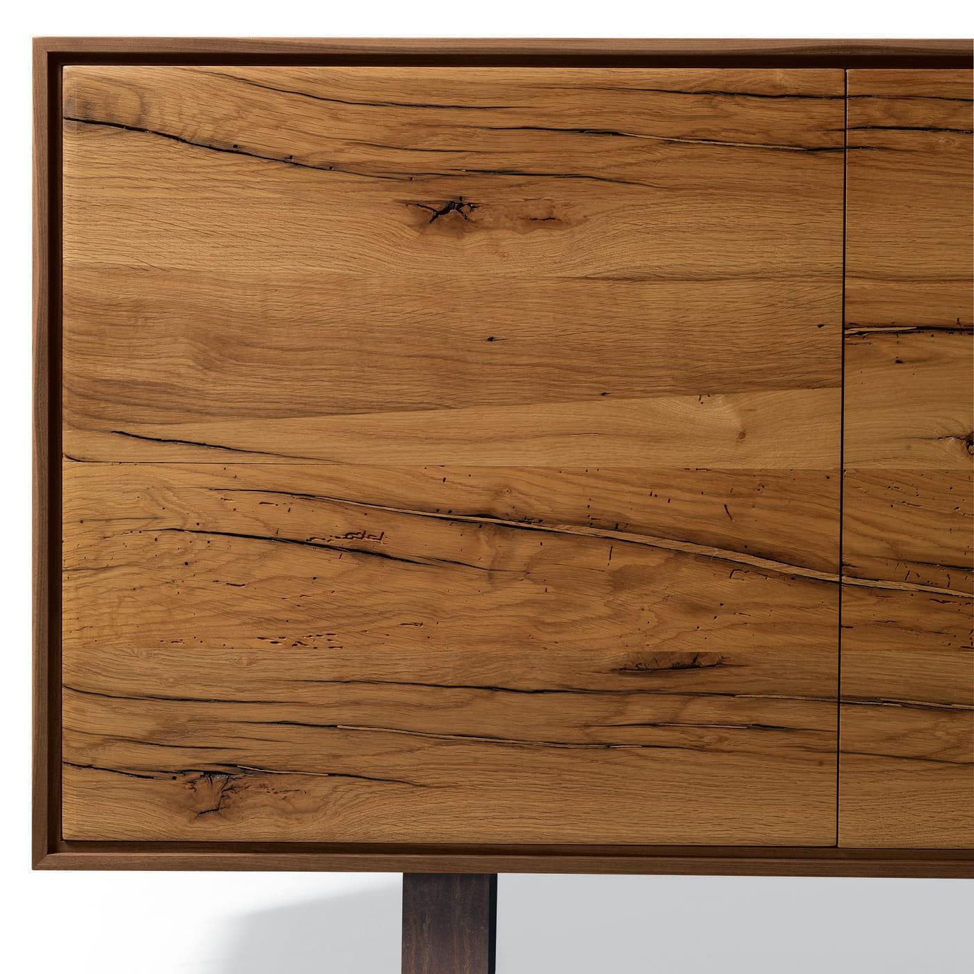 Тумба із трьома дверима Materia Antique Oak | Конфігурація: 3-Doors