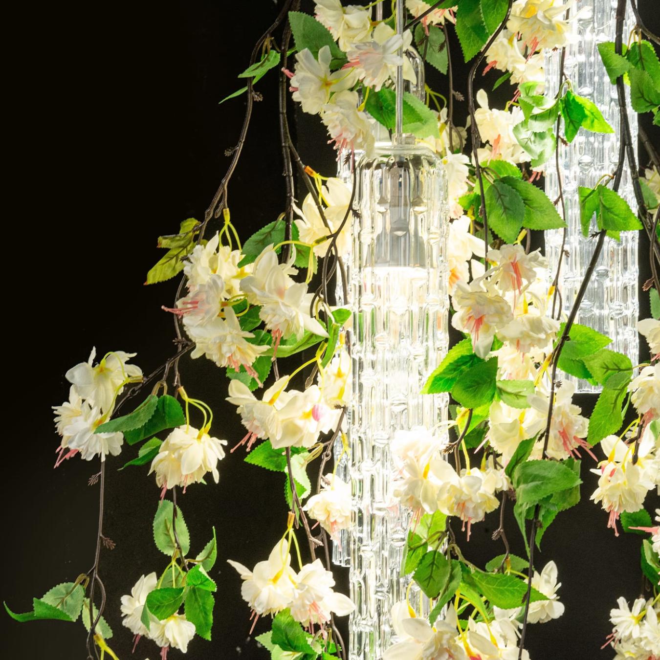 Малая белая каскадная люстра White Cascade