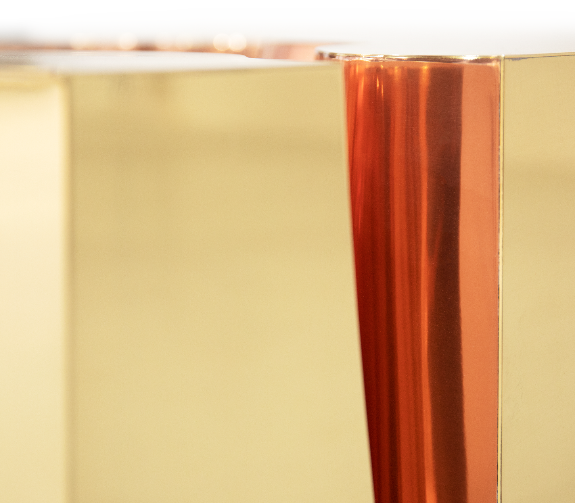Журнальный столик Fissure Gold Copper