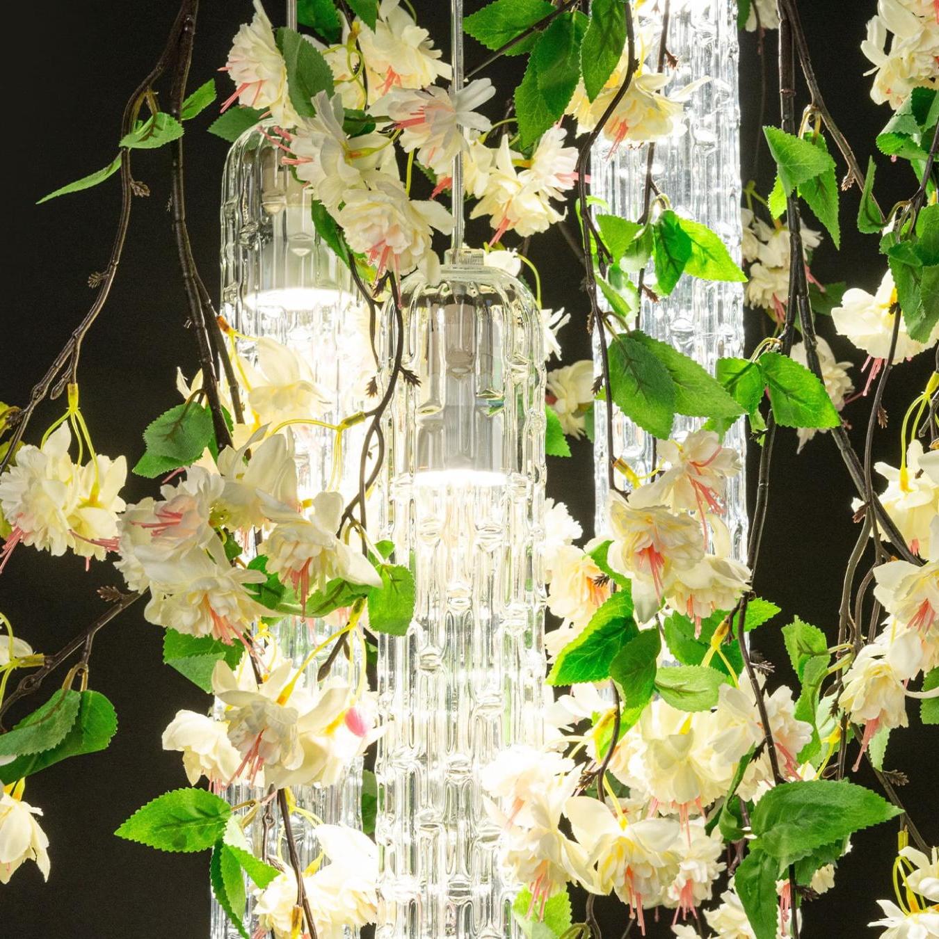 Малая белая каскадная люстра White Cascade