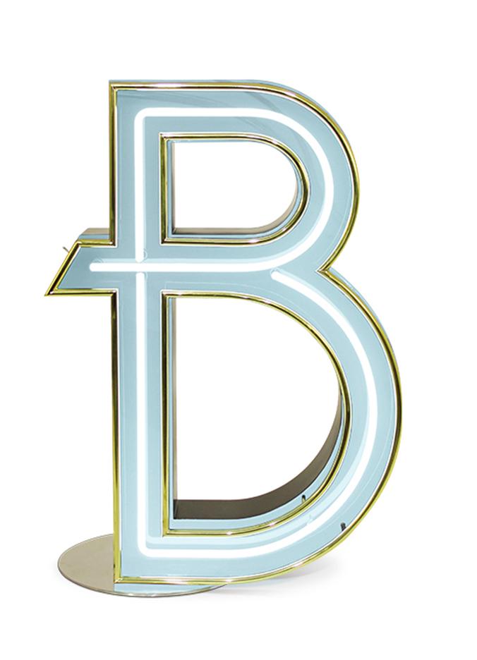 Светильник Bold Letter B