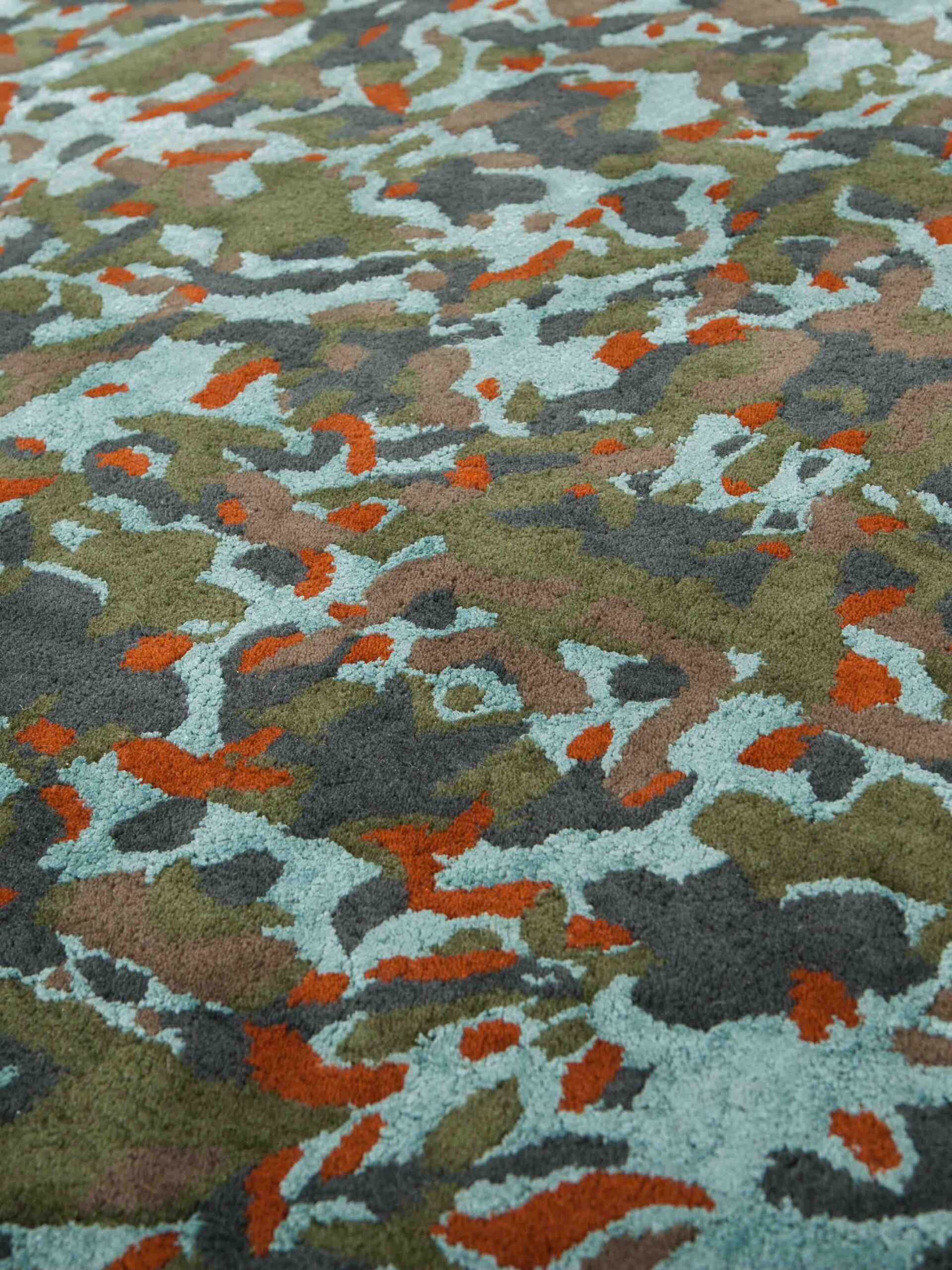 Эксклюзивный ковер ручной работы Camouflage Micro