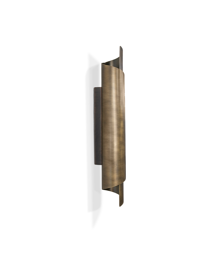 Настенный светильник Aged Brass