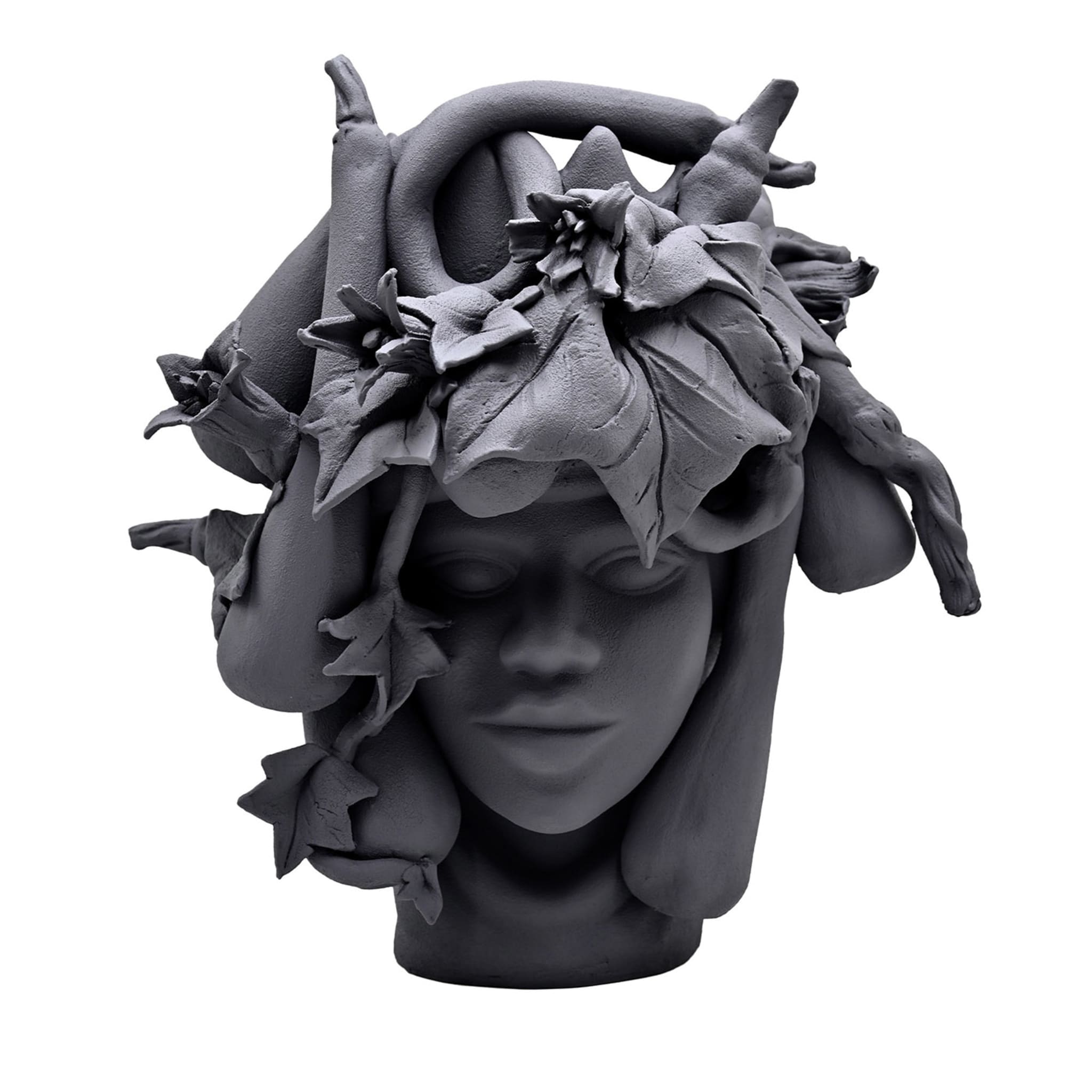 Серая скульптура Moor's Head