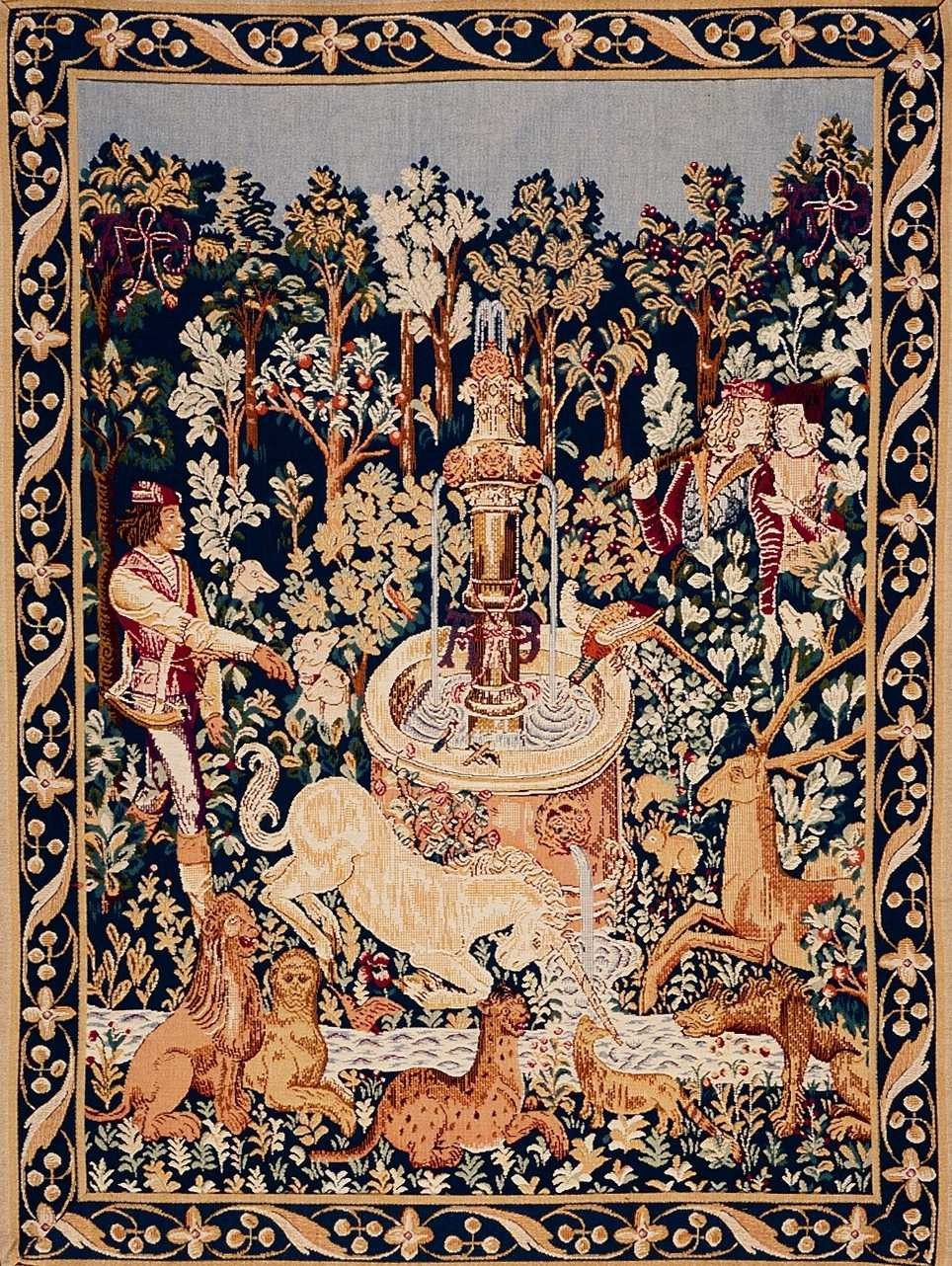 Гобелен Unicorn at the Fountain with Border