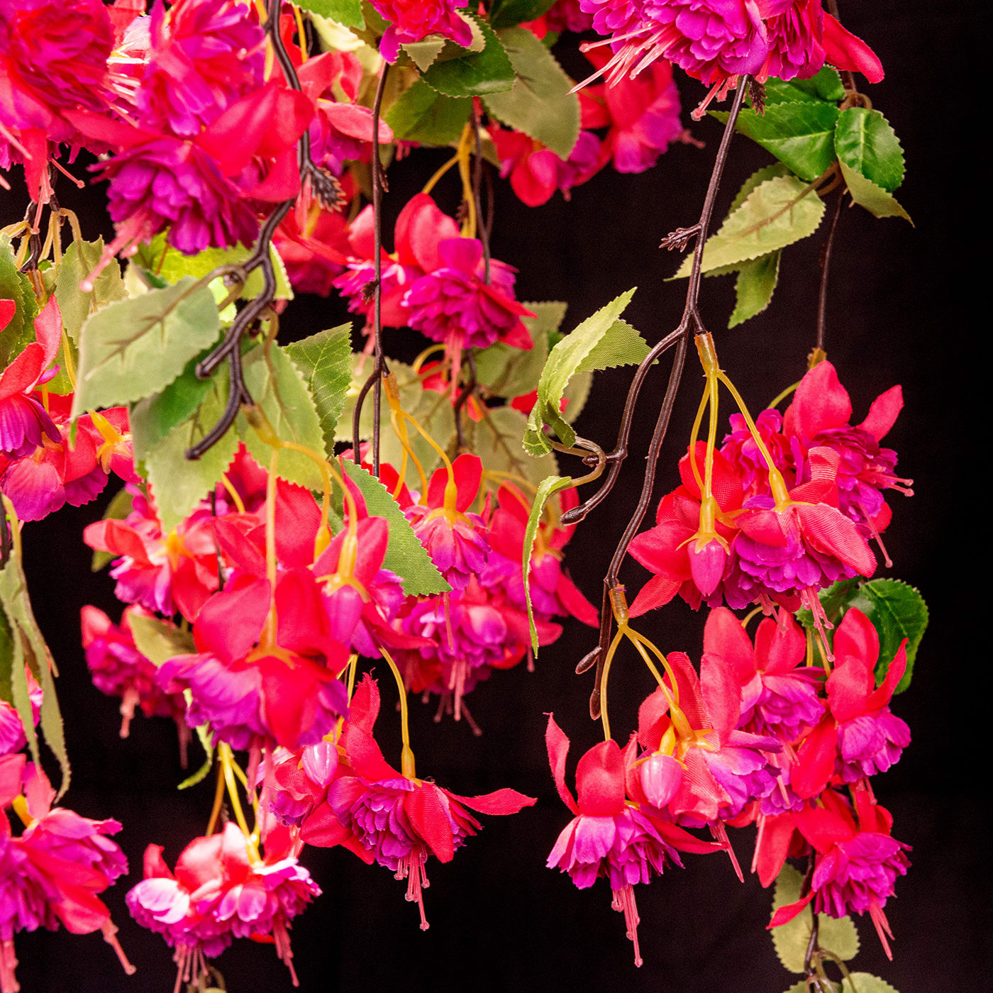 Большая каскадная люстра Pink Cascade