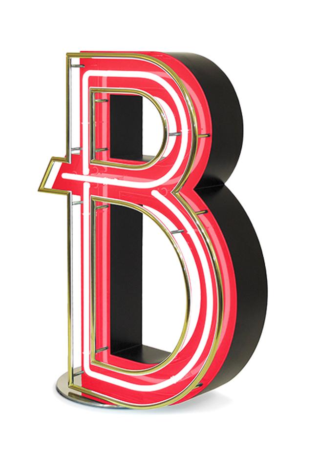 Светильник Bold Letter B