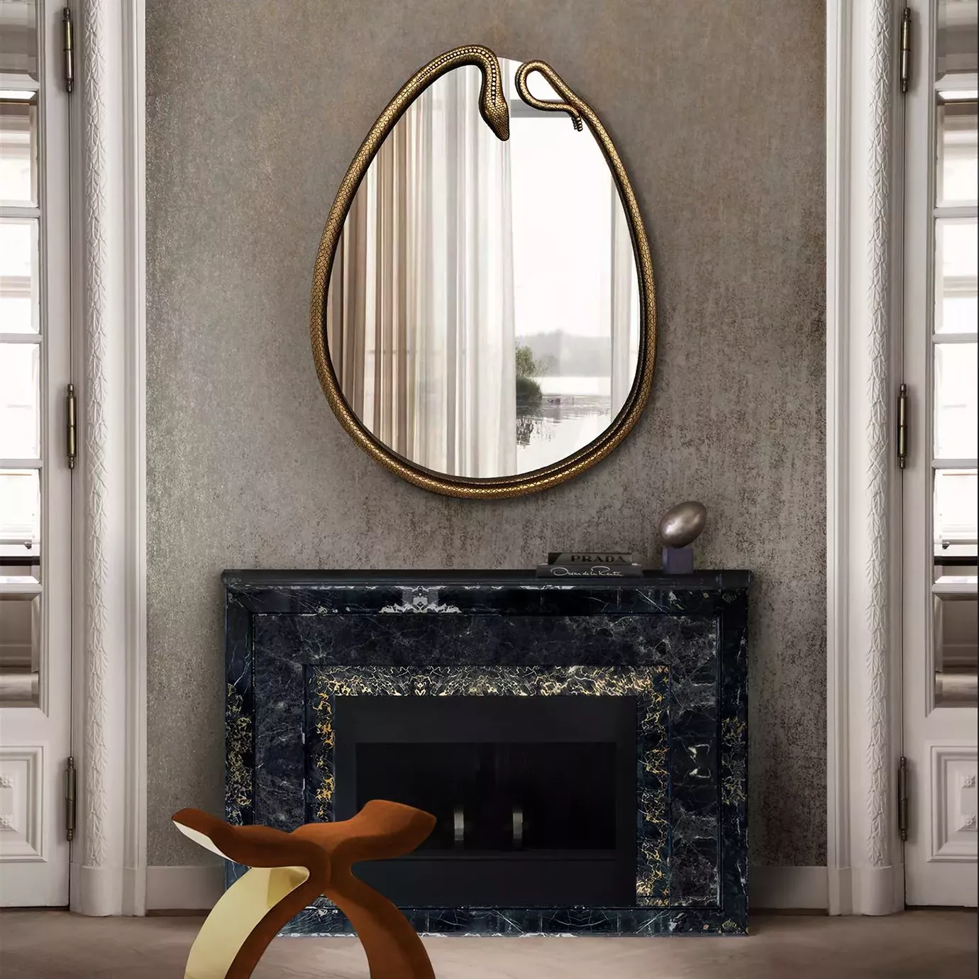Дизайнерское зеркало Serpentine Pear-Shaped