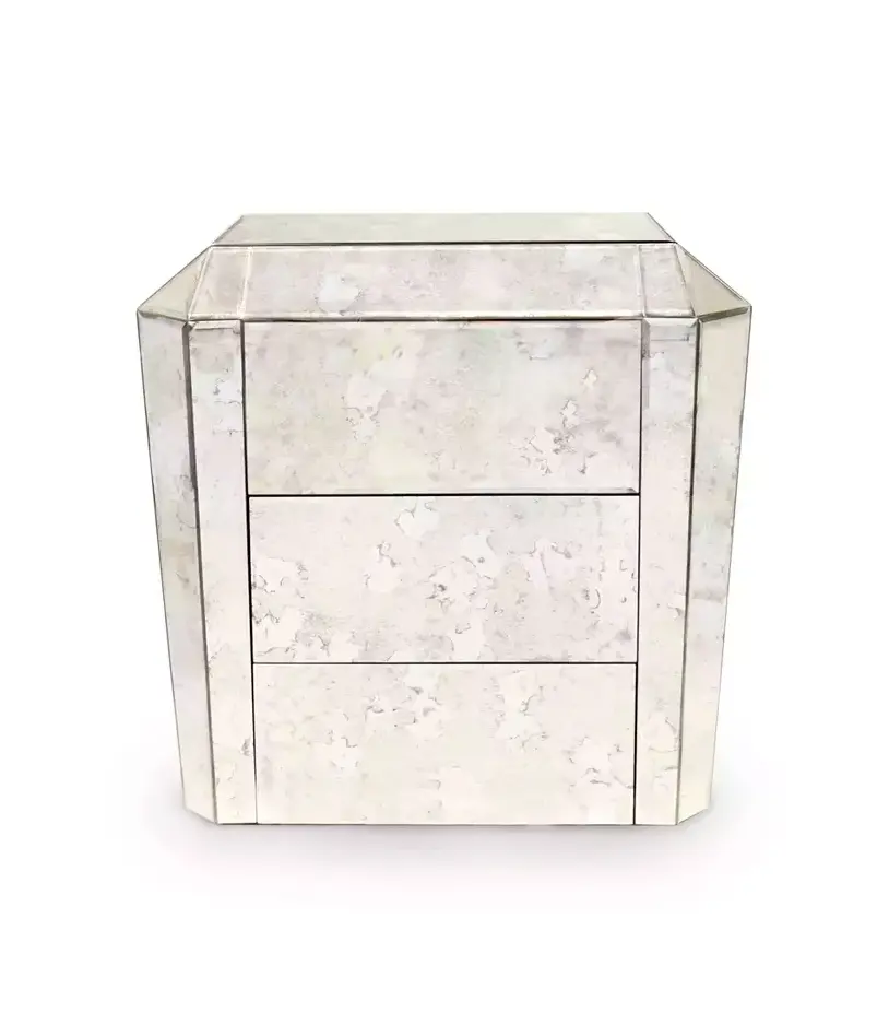 Прикроватная тумба Tamaris 3 Drawers