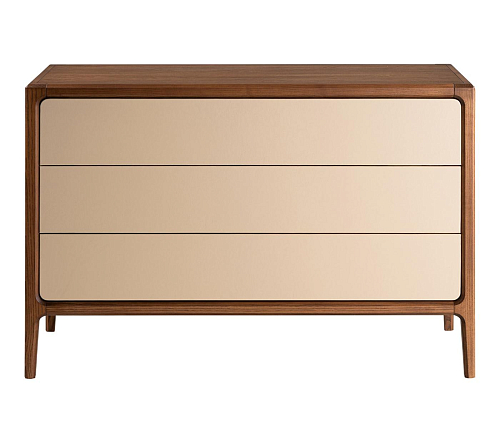 Комод с кожаной отделкой Leather-Covered Dresser