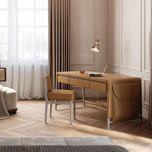 Итальянский дизайнерский стол Amerigo