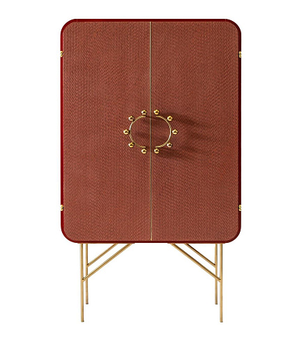 Элитный высокий деревянный шкаф