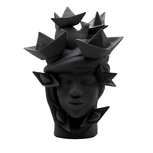 Тёмно-серая скульптура Moor's Head