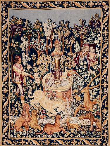Гобелен Unicorn at the Fountain with Border