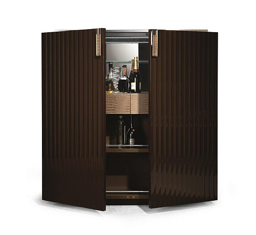 Барный шкаф с кожаными элементами