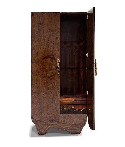 Шкаф деревянный ручной работы